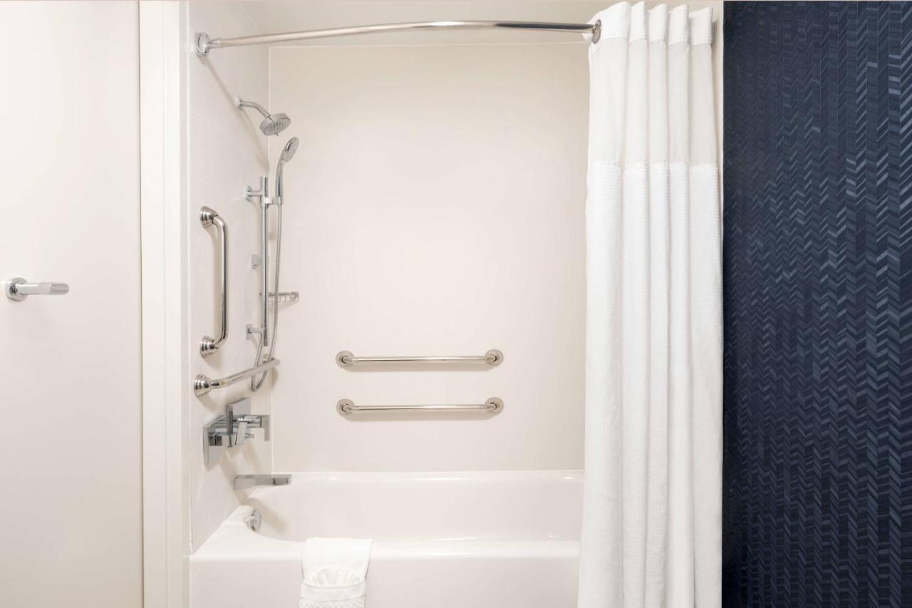 Fairfield Inn And Suites Austin South Buitenkant foto