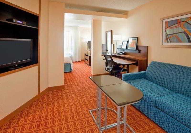 Fairfield Inn And Suites Austin South Buitenkant foto